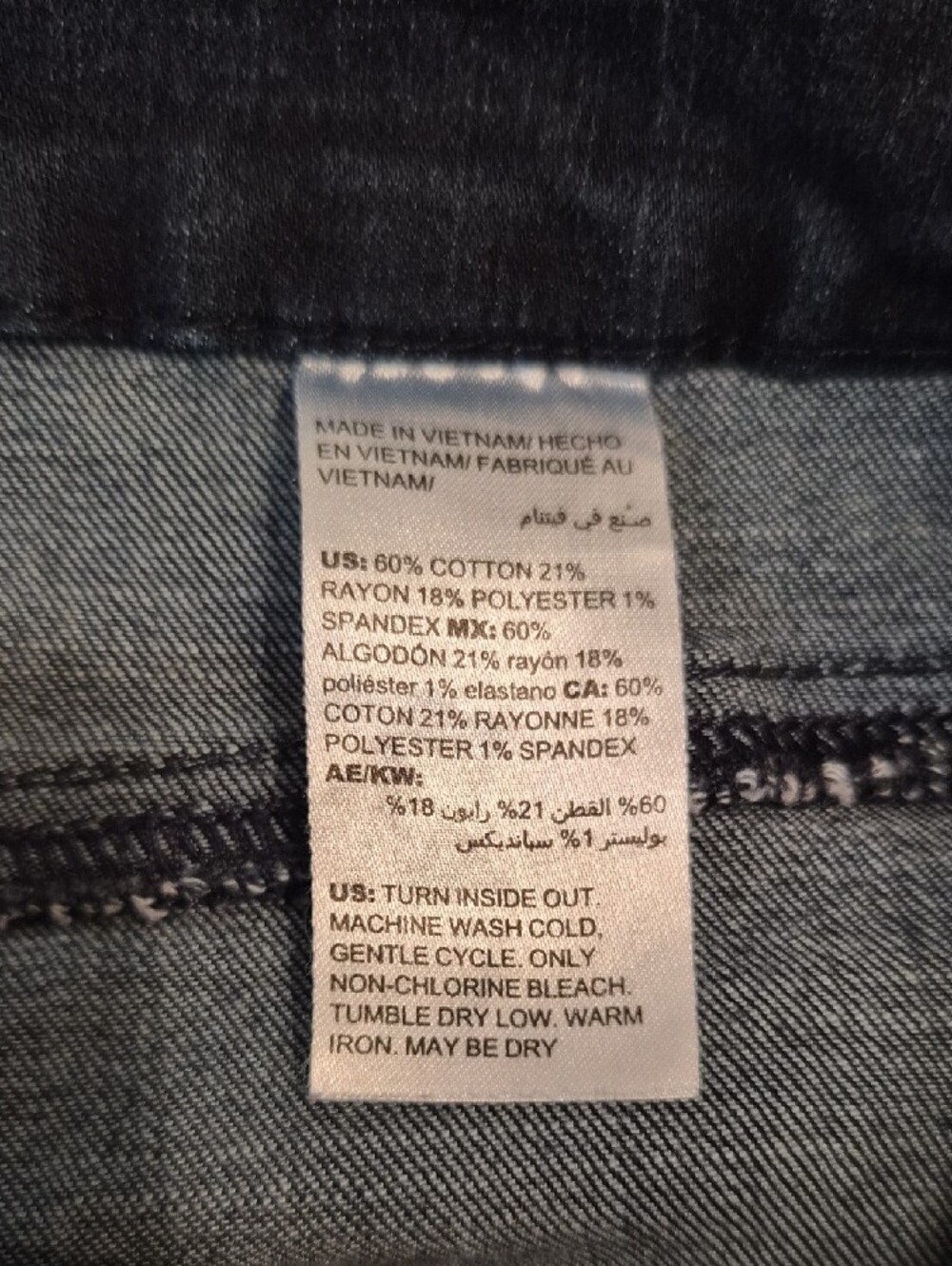 Chico So Slimming Girlfriend Slim Leg Jeans- Size 12R - Picture 9 of 9